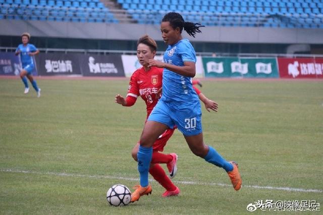 阿莫林执教球队逆转曼联后愉快与老友重逢